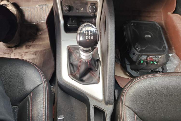 Used  Refine S3 2016 1.5L Manual Luxury Smart Premium Edition
