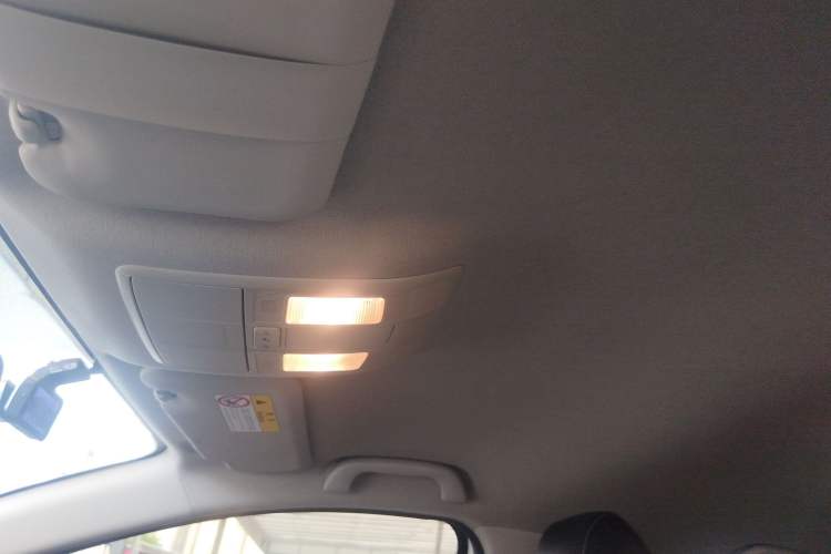 Used Mazda Mazda 3 Axela 2019 Cloud-Controlled Version Hatchback 1.5L Automatic Comfort Model Emission Standard China V
