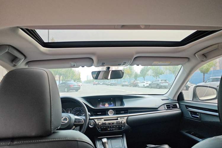 Used Lexus ES 2015 200 Elite Edition
