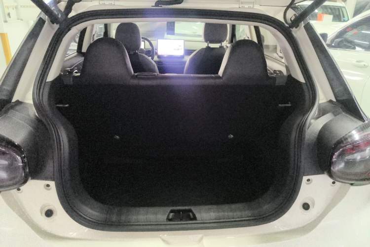 Used Dongfeng NAMMI 01 2024 Co-Creation Edition – Co-Creation WE Version
