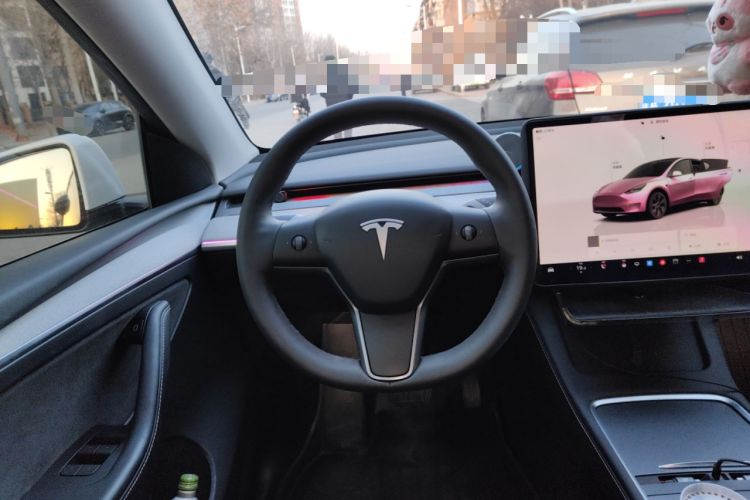 Used Tesla Model Y 2024 Rear-Wheel-Drive Version
