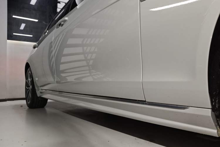 Used Jaguar XFL 2023 XFL 2.0T P250 Two-Wheel-Drive Elite Sport Edition