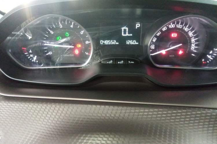 Used Peugeot 2008 2014 1.6L Automatic Fashion Edition
