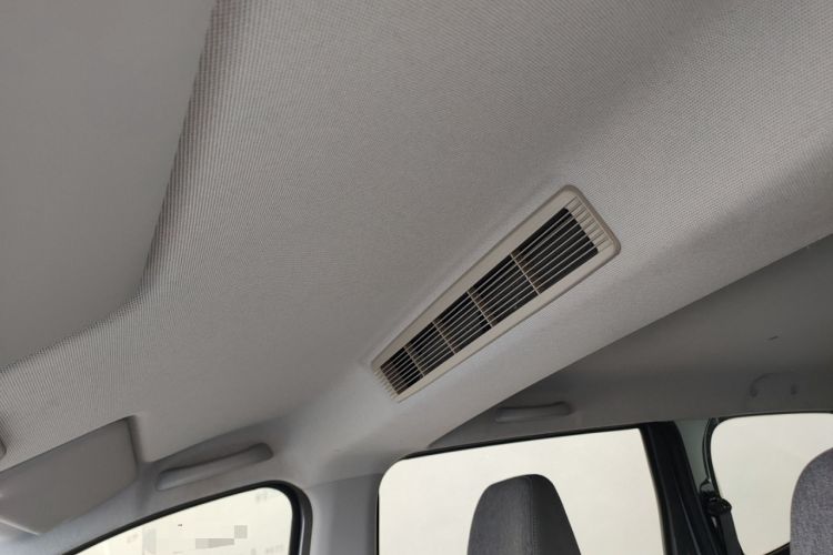 Used Wuling Hongguang New Energy 2024 All-Electric Model 300KM Standard Version
