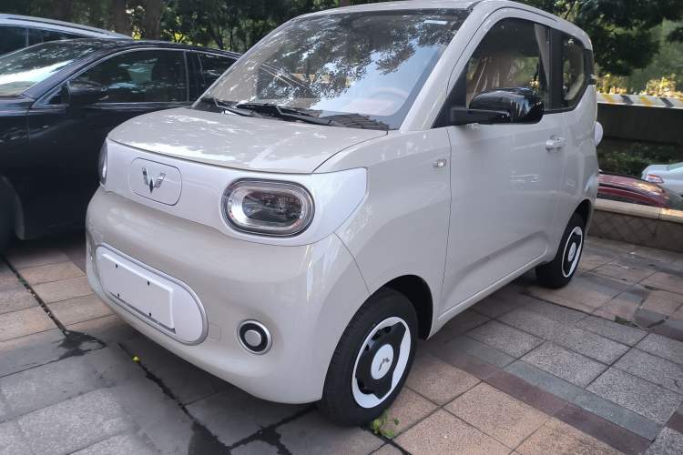 Used Wuling Hongguang MINIEV 2024 3rd Generation 215km Youth Edition