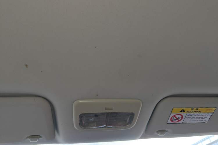 Used Haval H1 2016 Blue Label 1.5L AMT Luxury Model
