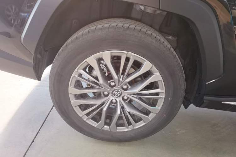 Used Toyota Wildlander 2023 Dual-Motor 2.5L E-CVT Four-Wheel Drive Prestige Edition