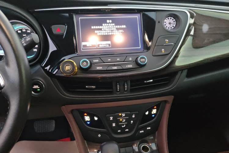 Used Buick Envision 2017 20T Two-Wheel Drive Elite Version
