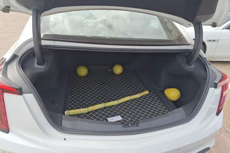 Used Cadillac CT5 2021 28T Luxury Version
