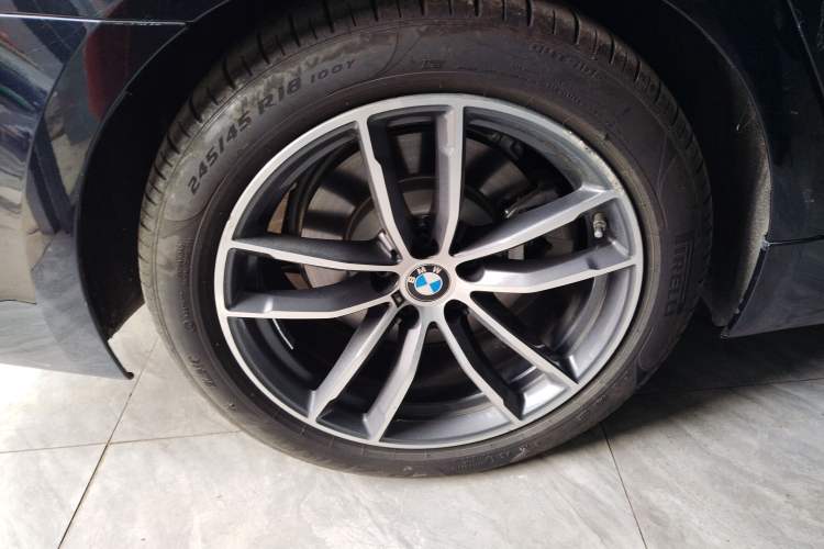 Used BMW 5 Series New Energy 2021 535Le Pioneer Edition M Sport Package
