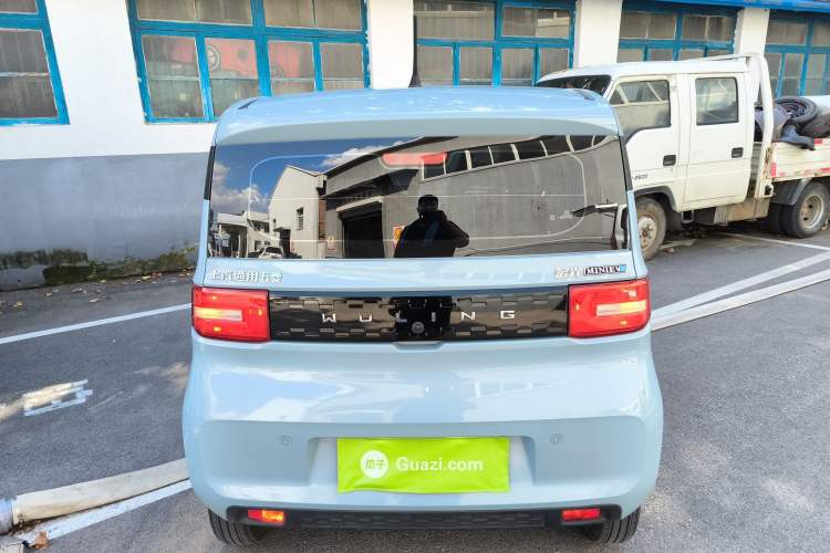 Used Wuling Hongguang MINIEV 2022 Easy Version Lithium-NMC