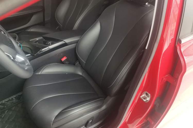 Used Roewe i5 2021 1.5T GT DCT Sonic Edition
