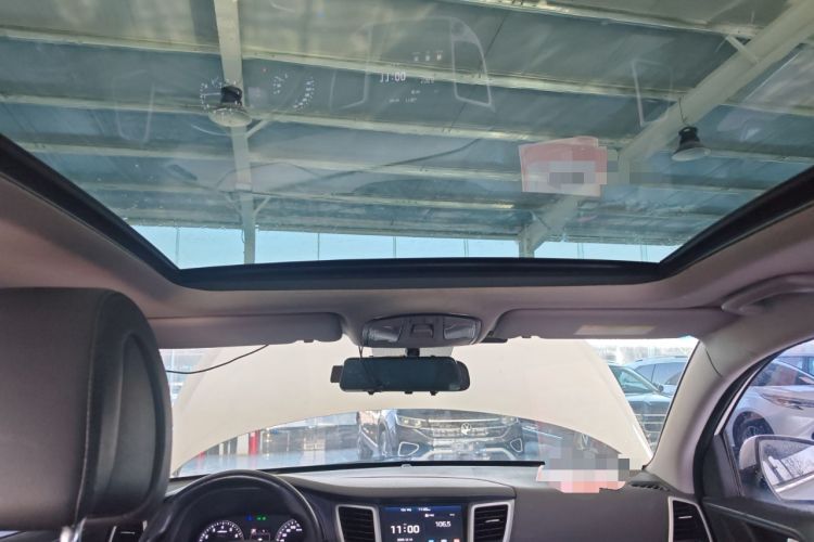 Used Hyundai Tucson 2015 1.6T Dual-Clutch Two-Wheel-Drive Smart Model
