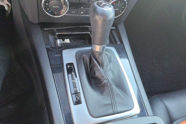 Used Mercedes-Benz C-Class 2013 C 180 Classic Grand Edition
