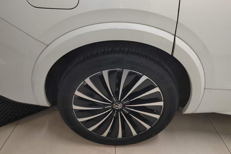 Used Volkswagen Viloran 2020 380TSI Prestige Edition
