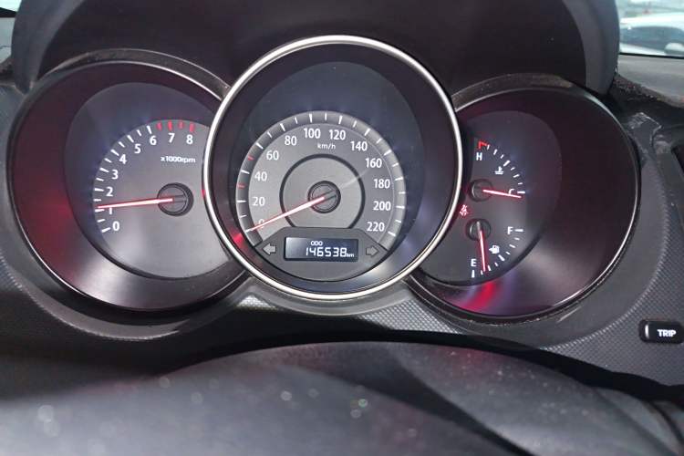 Used Kia Forte 2014 1.6L MT GL
