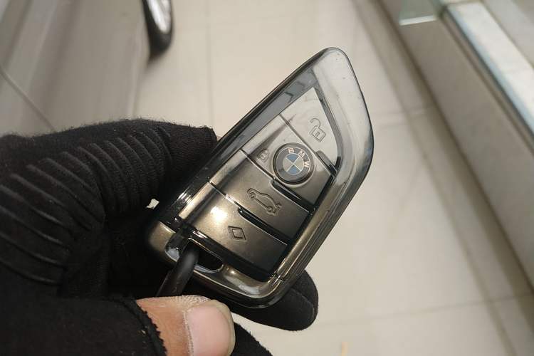 Used BMW 5 Series 2019 530Li Leading Model Luxury Package
