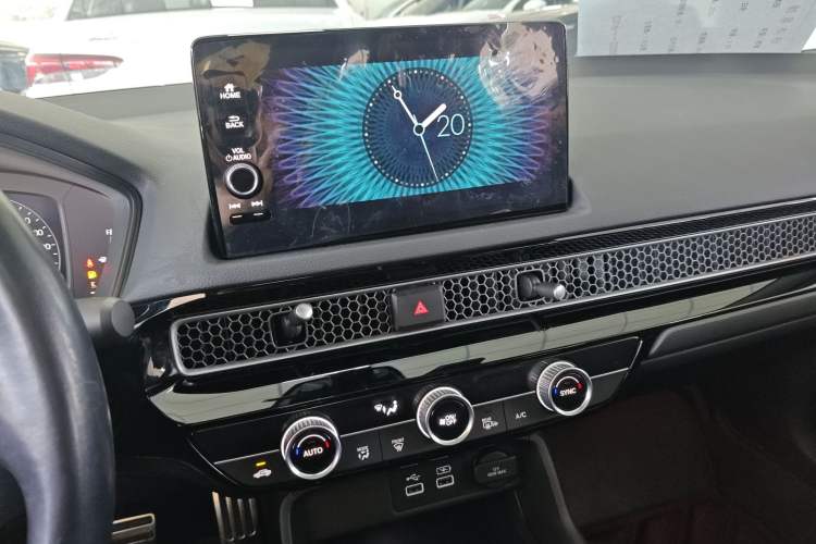 Used Honda Civic 2022 240TURBO CVT Dynamic Edition
