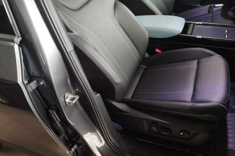 Used Volkswagen ID.4 X 2022 Smart Enjoyment Long-Range Edition