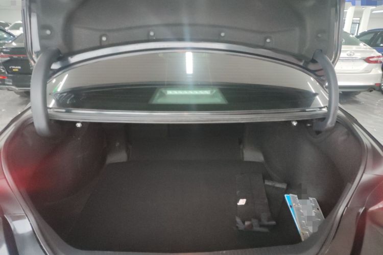 Used Toyota Avalon 2021 2.5L Luxury Edition