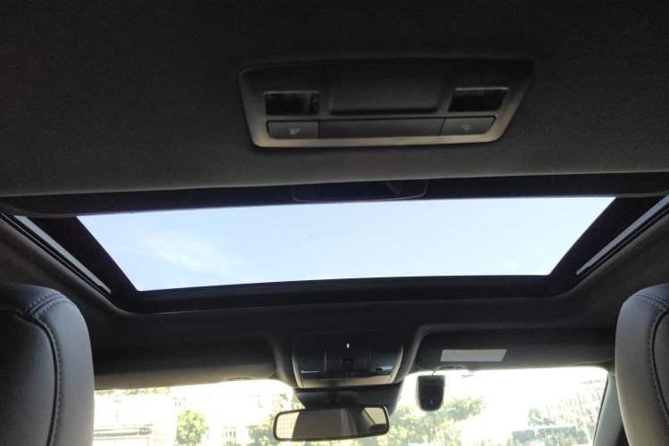 Used Mazda Atenza 2020 2.5L Sky Blue Prestige Edition
