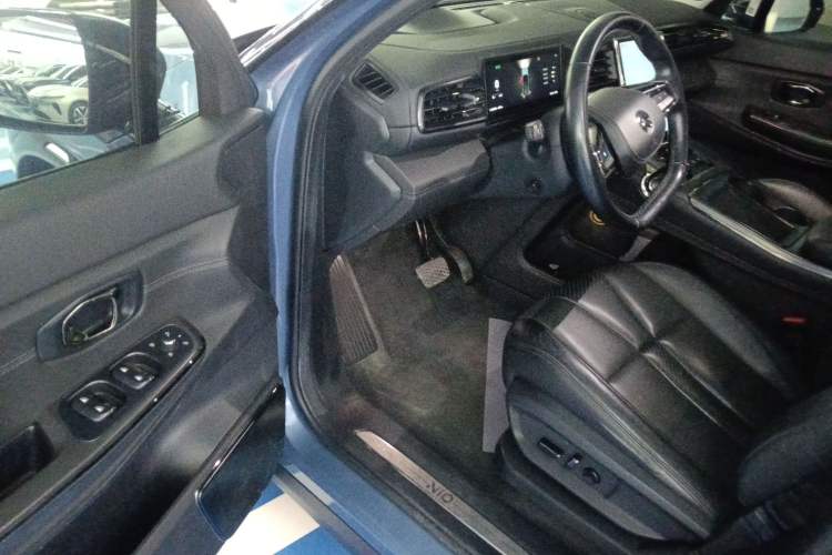 Used Nio ES8 2020 580 km Signature Edition 7-Seater Version
