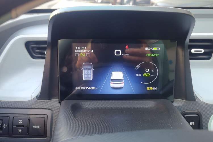 Used Wuling Hongguang MINIEV 2022 Macaron Fashion Edition Lithium-Nickel-Cobalt-Alpha-oxide
