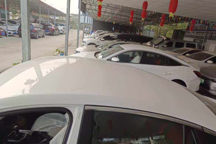 Used MG 5 2023 180 DVVT Manual Fashion Edition