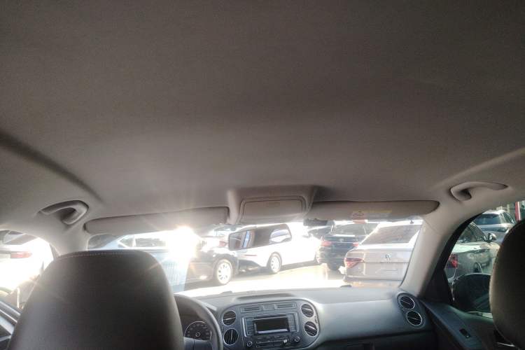 Used Volkswagen Tiguan 2016 280TSI Automatic Two-Wheel-Drive Silk Road Style Edition
