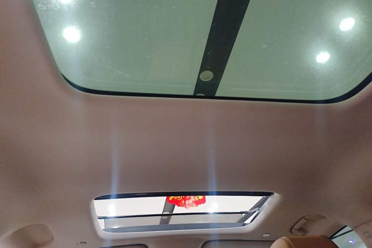 Used Denza D9 2022 DM-i 970 Four-Wheel Drive Prestige Model