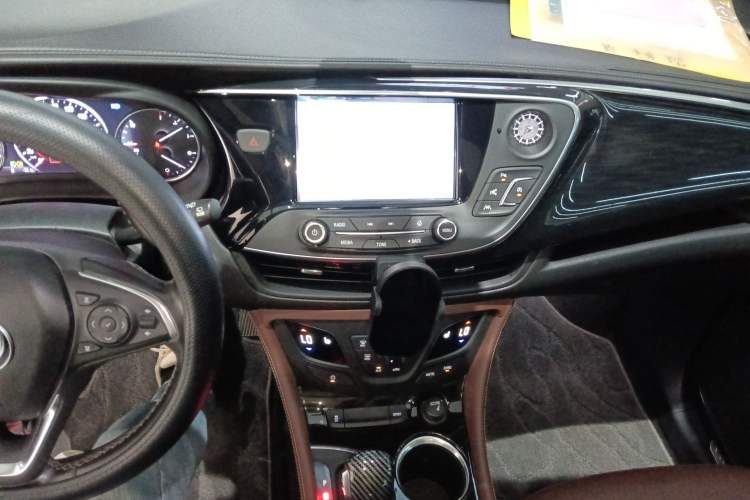 Used Buick Envision 2018 28T Four-Wheel Drive Luxury Model
