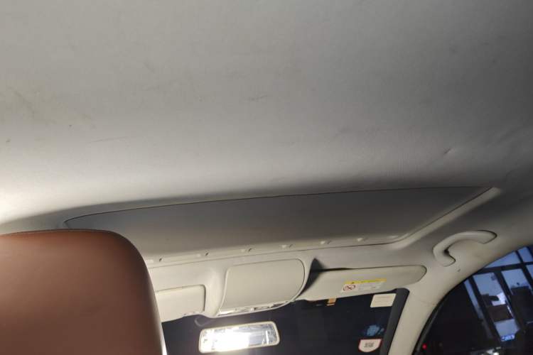 Used Volkswagen Polo 2016 1.6L Automatic Comfort Model
