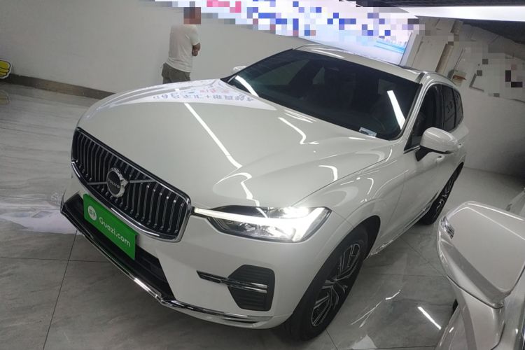 Used Volvo XC60 2022 B5 4x4 Smart Luxury Edition
