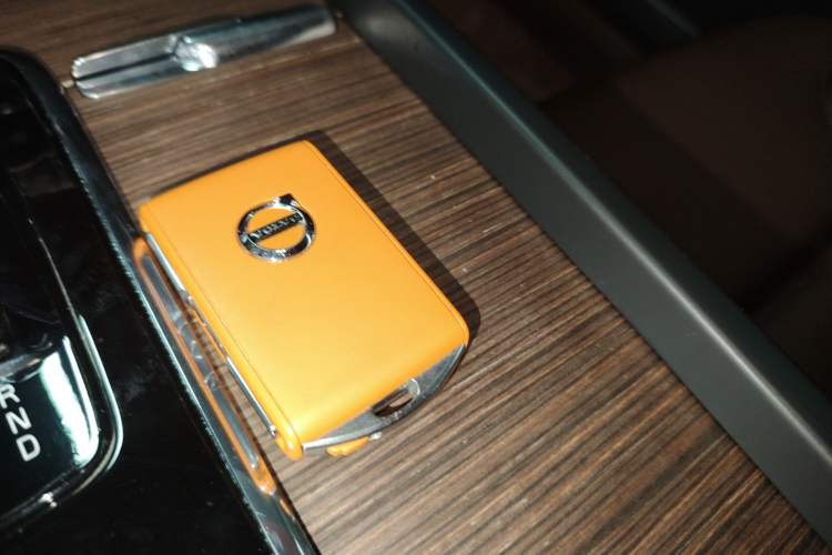 Used Volvo S60 2023 B4 Zhiyuan Luxury Edition
