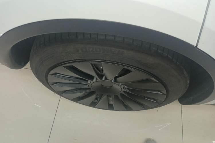 Used Tesla Model Y 2022 Rear-Wheel-Drive Version
