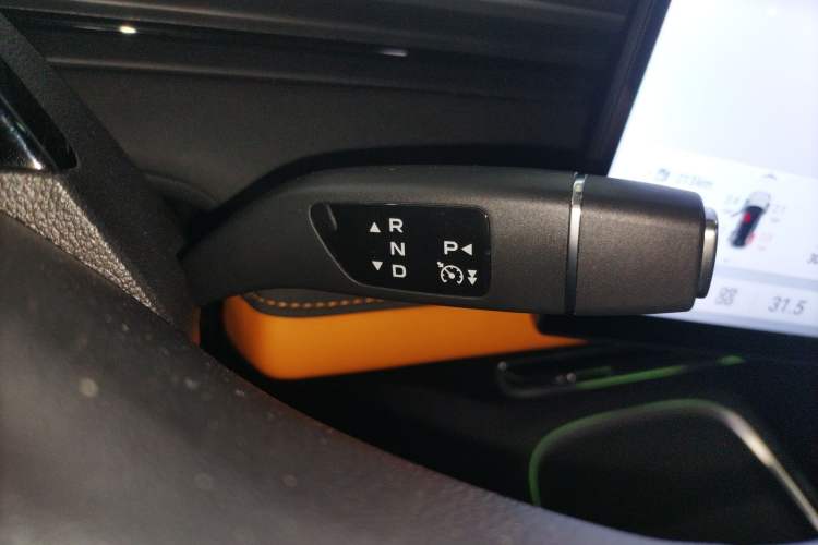 Used  S07 2024 215Max Range-Extended Version
