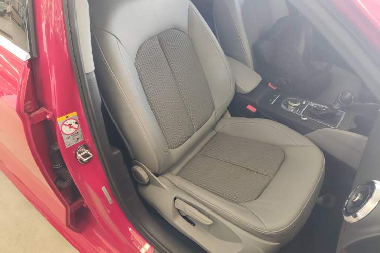 Used Audi A3 2018 30th Anniversary Edition Limousine 35 TFSI Fashion Model
