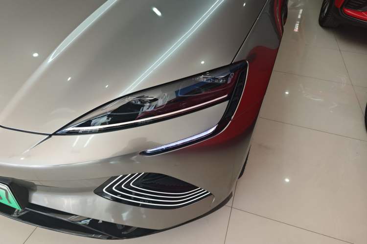 Used BYD Seal 2023 Champion Edition 700km Deluxe Model
