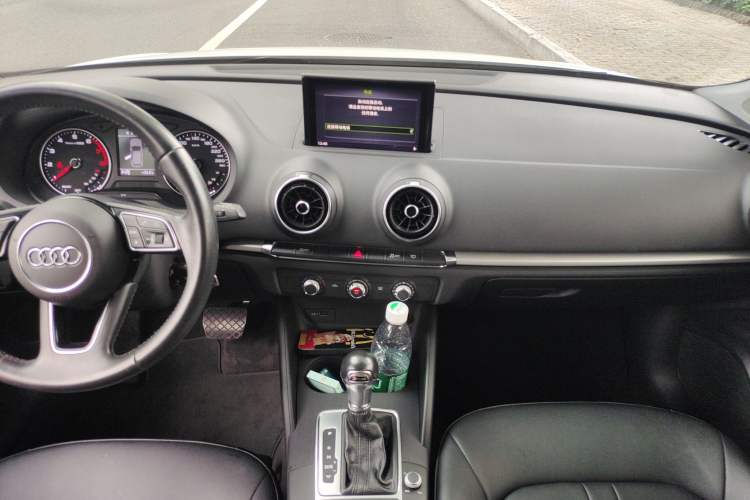 Used Audi A3 2018 30th Anniversary Edition Sportback 35 TFSI Ambition Model
