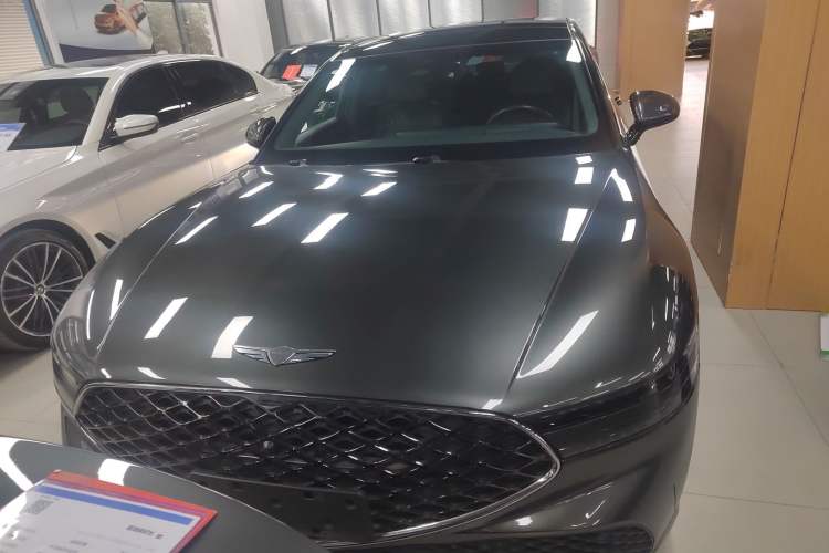 Used Genesis G90 2023 Flagship Edition
