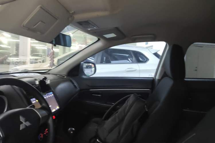 Used Mitsubishi ASX 2013 1.6L Manual Two-Wheel Drive Standard Edition