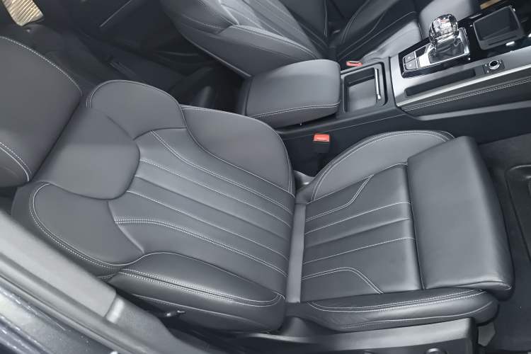 Used Audi Q5L 2024 40 TFSI Fashion Dynamic Model
