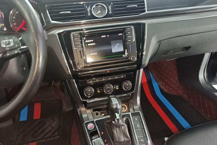 Used Volkswagen Passat 2017 330TSI DSG Prestige Edition
