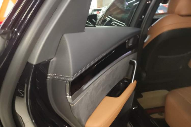 Used BYD Tang New Energy 2023 DM-i Champion Edition 112KM Prestige Model
