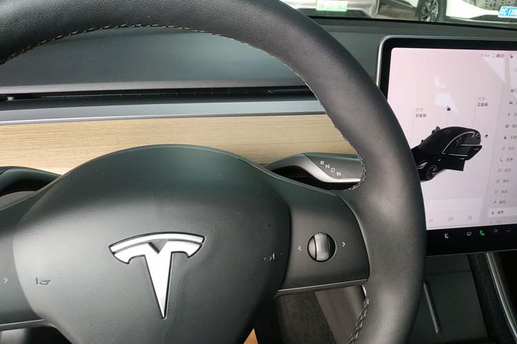 Used Tesla Model 3 2019 Standard Range Rear-Drive Upgraded Version
