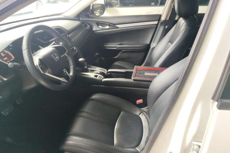 Used Honda Civic 2019 220TURBO CVT Dynamic Edition China VI Emission Standard