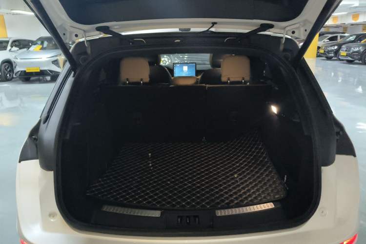 Used Lincoln Corsair 2021 2.0T Two-Wheel-Drive Luxury Edition