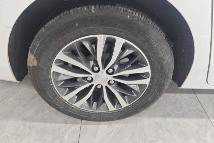 Used Buick GL8 2022 ES Landtrek 653T Comfort Edition
