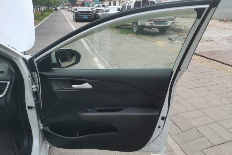 Used Chevrolet Cavalier 2019 320 Automatic Enjoyment with Sunroof
