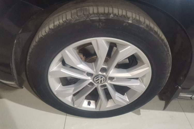 Used Volkswagen Magotan 2018 330TSI DSG Luxury Model